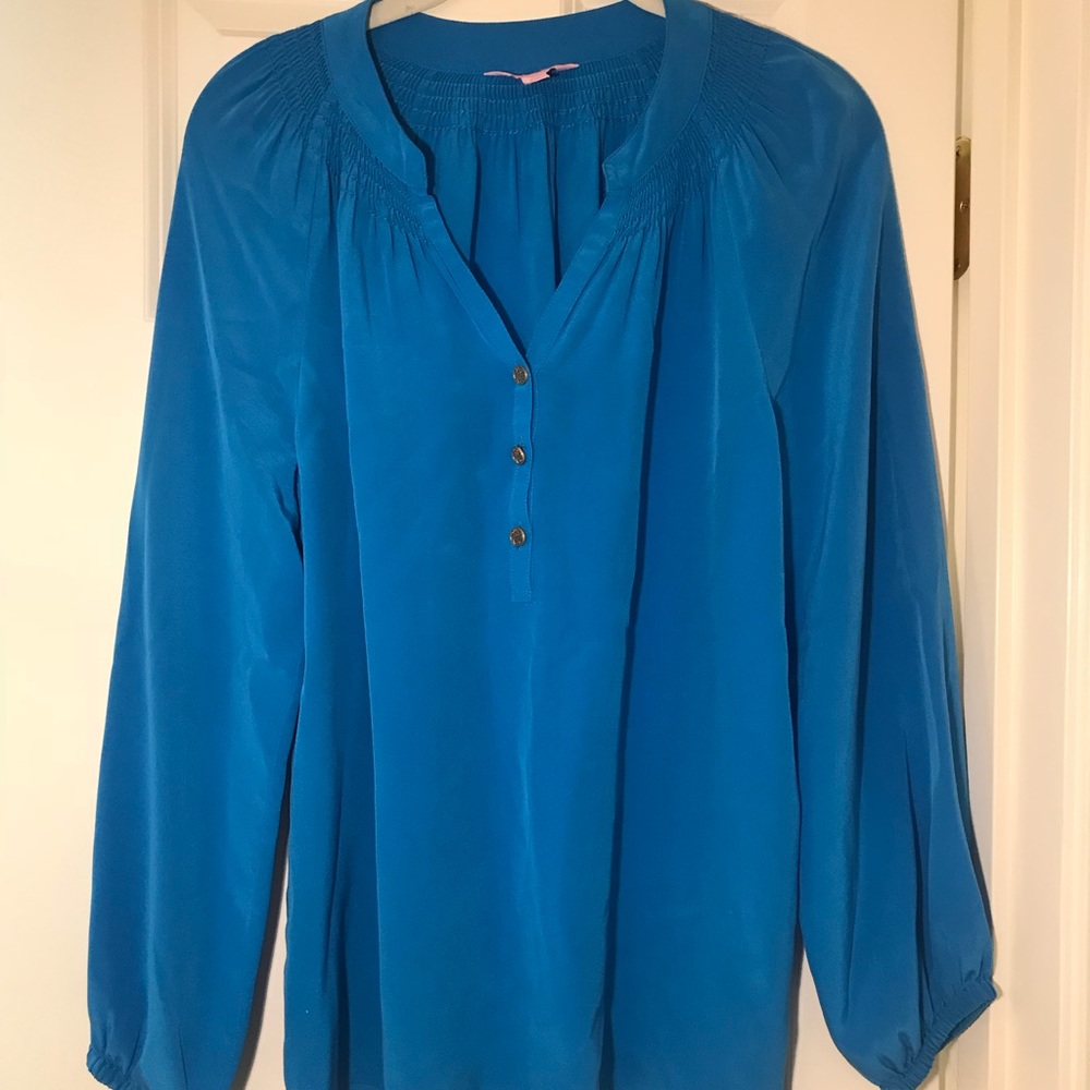 lily pulitzer blue flowy blouse